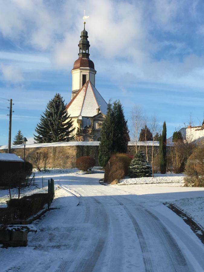 Ferien Am Hofe Lägenhet Hainewalde Exteriör bild